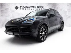 Zwart Gebruikt 2018 Porsche Cayenne SUV | € 59.850 (Eerlijke prijs)