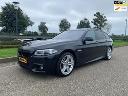 Zwart Gebruikt 2014 BMW 530 Executive Stationwagen | € 16.950