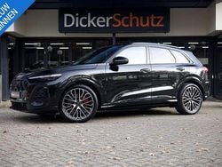 Zwart Nieuw 2025 Audi Q5 Comfort SUV | € 87.950 (Iets duurder)