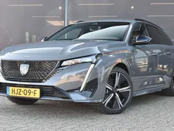 Grijs, metallic lak Gebruikt 2025 Peugeot 308 GT Stationwagen | € 36.900 (Eerlijke prijs)