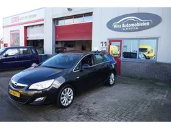 Zwart Gebruikt 2012 Opel Astra Sport Stationwagen | € 3.450 (Eerlijke prijs)
