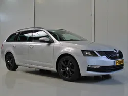Grijs Gebruikt 2018 Skoda Octavia SportLine Stationwagen | € 11.950 (Eerlijke prijs)
