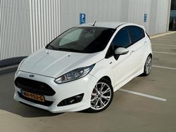 Wit Gebruikt 2017 Ford Fiesta ST-Line Hatchback | € 7.950 (Goede deal)