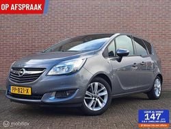 Grijs Gebruikt 2016 Opel Meriva MPV | € 8.950 (Eerlijke prijs)