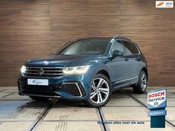 Blauw (metallic) Gebruikt 2022 VW Tiguan Business+ SUV | € 33.890 (Goede deal)