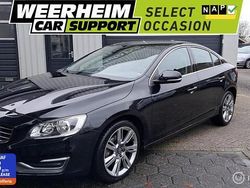 Zwart Gebruikt 2015 Volvo S60 Summum Sedan | € 15.950 (Eerlijke prijs)