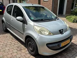 Grijs Gebruikt 2006 Peugeot 107 Hatchback | € 1.199 (Goede deal)