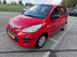 Rood Gebruikt 2008 Hyundai i10 Active Hatchback | € 1.495 (Goede deal)