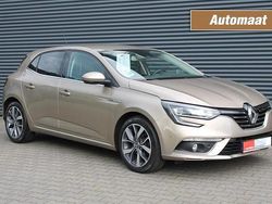 Bruin Gebruikt 2016 Renault Mégane IV Bose Edition Hatchback | € 11.900 (Eerlijke prijs)