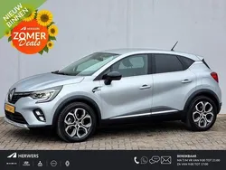 Grey highland (tekqa) Gebruikt 2022 Renault Captur Intens SUV | € 21.385 (Goede deal)