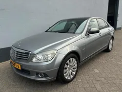 Grijs, metallic lak Gebruikt 2008 Mercedes C280 Elegance Sedan | € 8.950 (Eerlijke prijs)