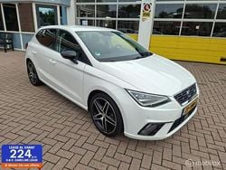 Wit Gebruikt 2019 Seat Ibiza Business Hatchback | € 16.750 (Iets duurder)