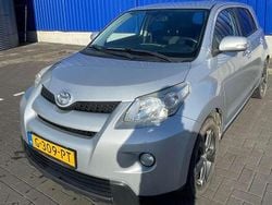 Zilver Gebruikt 2009 Toyota Urban Cruiser Comfort MPV | € 5.000 (Eerlijke prijs)