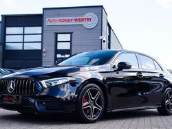 Zwart Gebruikt 2019 Mercedes A180 Business Hatchback | € 23.995 (Goede deal)