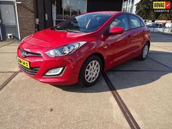 Rood Gebruikt 2012 Hyundai i30 Hatchback | € 8.450 (Goede deal)