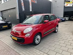 Rood, metallic lak Gebruikt 2014 Fiat 500L Easy MPV | € 4.999 (Goede deal)