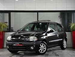 Zwart Gebruikt 1999 Renault Clio II Hatchback | € 1.299 (Duur)