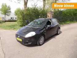 Zwart Gebruikt 2011 Fiat Punto Hatchback | € 1.690 (Goede deal)