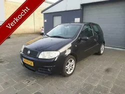 Zwart Gebruikt 2005 Fiat Punto Hatchback | € 899 (Goede deal)
