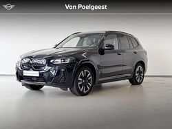 M carbonschwarz metallic (donker blauw metallic) Gebruikt 2023 BMW iX3 Executive SUV | € 42.895 (Super prijs)