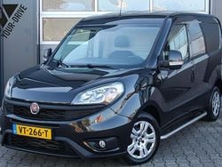 Zwart (metallic) Gebruikt 2016 Fiat Doblò MPV | € 5.950 (Eerlijke prijs)