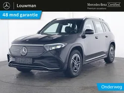 Donker kosmoszwart metaalkleur metallic Gebruikt 2023 Mercedes EQB250 AMG line SUV | € 36.945 (Goede deal)