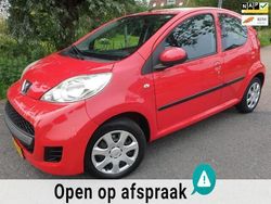 Rood Gebruikt 2009 Peugeot 107 Hatchback | € 2.500 (Goede deal)