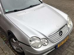 Grijs Gebruikt 2002 Mercedes C200 Coupé | € 2.150 (Goede deal)