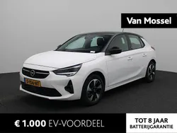 Wit Gebruikt 2023 Opel Corsa-e Hatchback | € 20.940 (Eerlijke prijs)
