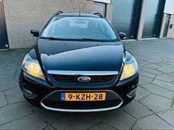 Zwart Gebruikt 2009 Ford Focus Titanium Stationwagen | € 1.600