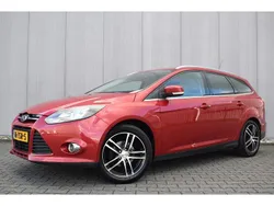 Rood Gebruikt 2012 Ford Focus Stationwagen | € 3.450 (Goede deal)