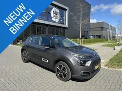 Grijs, metallic lak Gebruikt 2022 Citroën C3 PureTech Hatchback | € 16.990 (Eerlijke prijs)