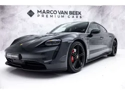 Grijs Gebruikt 2021 Porsche Taycan 4S Performance Package Sedan | € 62.850 (Super prijs)