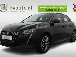Zwart Gebruikt 2024 Peugeot 208 Allure Hatchback | € 19.795 (Goede deal)