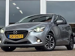 Grijs, metallic lak Gebruikt 2015 Mazda 2 Hatchback | € 11.244 (Eerlijke prijs)