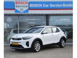 Wit Gebruikt 2020 Kia Stonic Comfort SUV | € 12.750 (Eerlijke prijs)