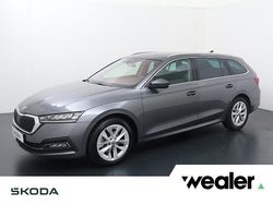 Grijs Gebruikt 2023 Skoda Octavia Business Line Stationwagen | € 23.840 (Eerlijke prijs)