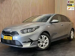 Grijs Gebruikt 2022 Kia Ceed Hatchback | € 18.485 (Goede deal)