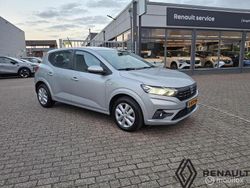 Grijs Gebruikt 2021 Dacia Sandero Essentiel Hatchback | € 11.500 (Super prijs)