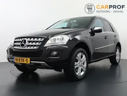 Zwart Gebruikt 2009 Mercedes ML350 SUV | € 16.995