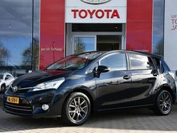 Grijs Gebruikt 2015 Toyota Verso Business Edition MPV | € 17.899 (Eerlijke prijs)