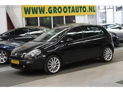 Zwart Gebruikt 2010 Fiat Punto Racing Hatchback | € 3.944 (Eerlijke prijs)