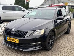 Zwart Gebruikt 2019 Skoda Octavia Sport Stationwagen | € 9.950 (Iets duurder)