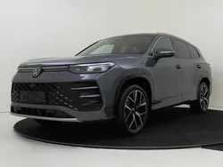 Grijs Gebruikt 2025 VW Tayron R-line Edition SUV | € 53.950