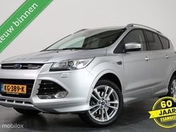 Grijs Gebruikt 2015 Ford Kuga Titanium SUV | € 15.900 (Eerlijke prijs)