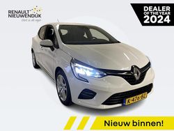 Blanc glacier 369 Gebruikt 2020 Renault Clio V Zen Hatchback | € 11.445 (Goede deal)