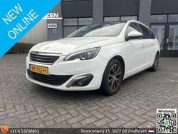 Wit Gebruikt 2017 Peugeot 308 Premium Stationwagen | € 3.450 (Eerlijke prijs)