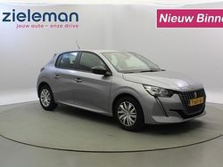 Grijs, metallic lak Gebruikt 2023 Peugeot 208 Active Hatchback | € 12.845 (Goede deal)