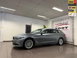 Grijs Gebruikt 2018 BMW 520 Executive Stationwagen | € 22.975 (Goede deal)