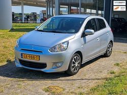 Grijs Gebruikt 2015 Mitsubishi Space Star Hatchback | € 4.250 (Eerlijke prijs)
